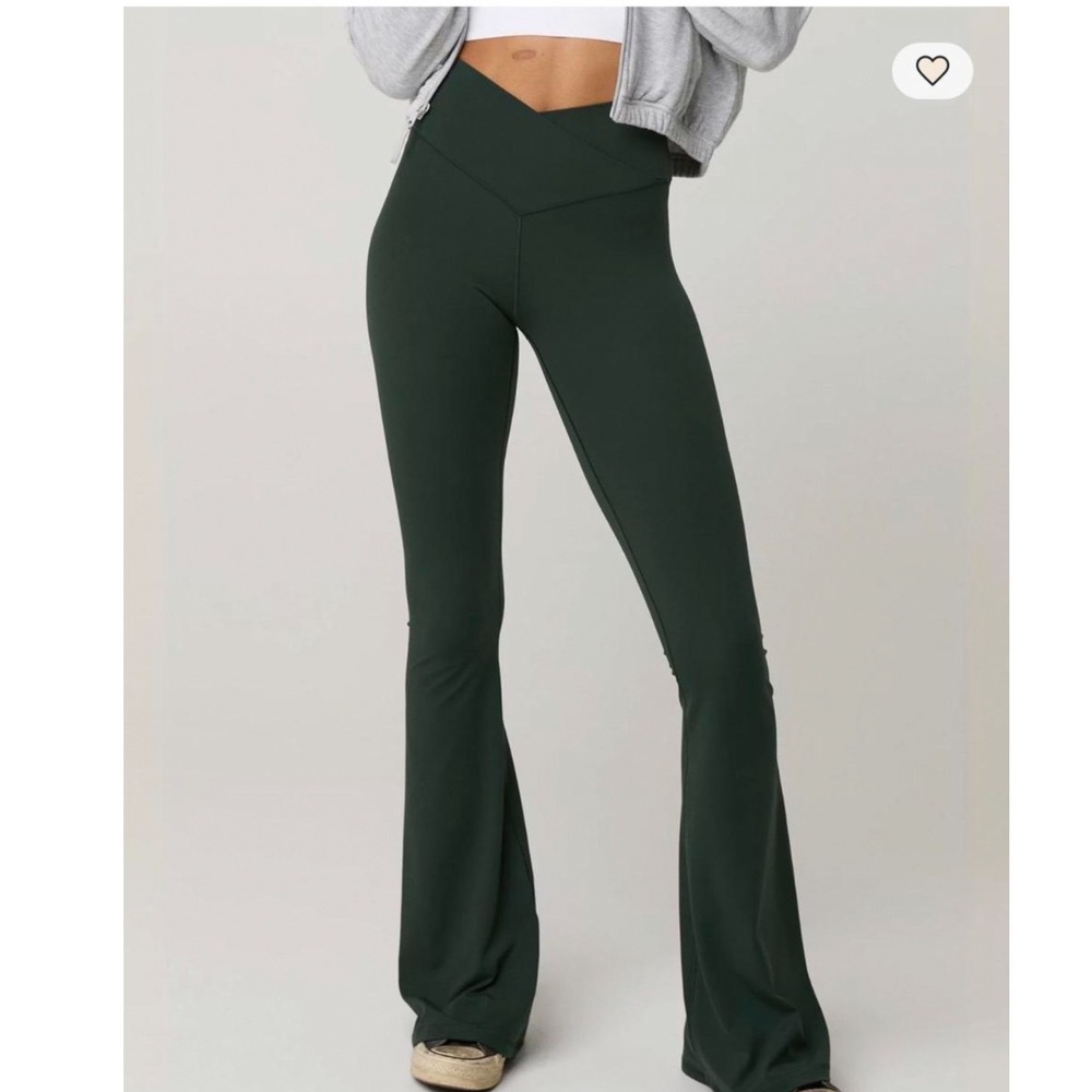 OFFLINE by Aerie Real Me Crossover High Rise Flare Leggings Green XS